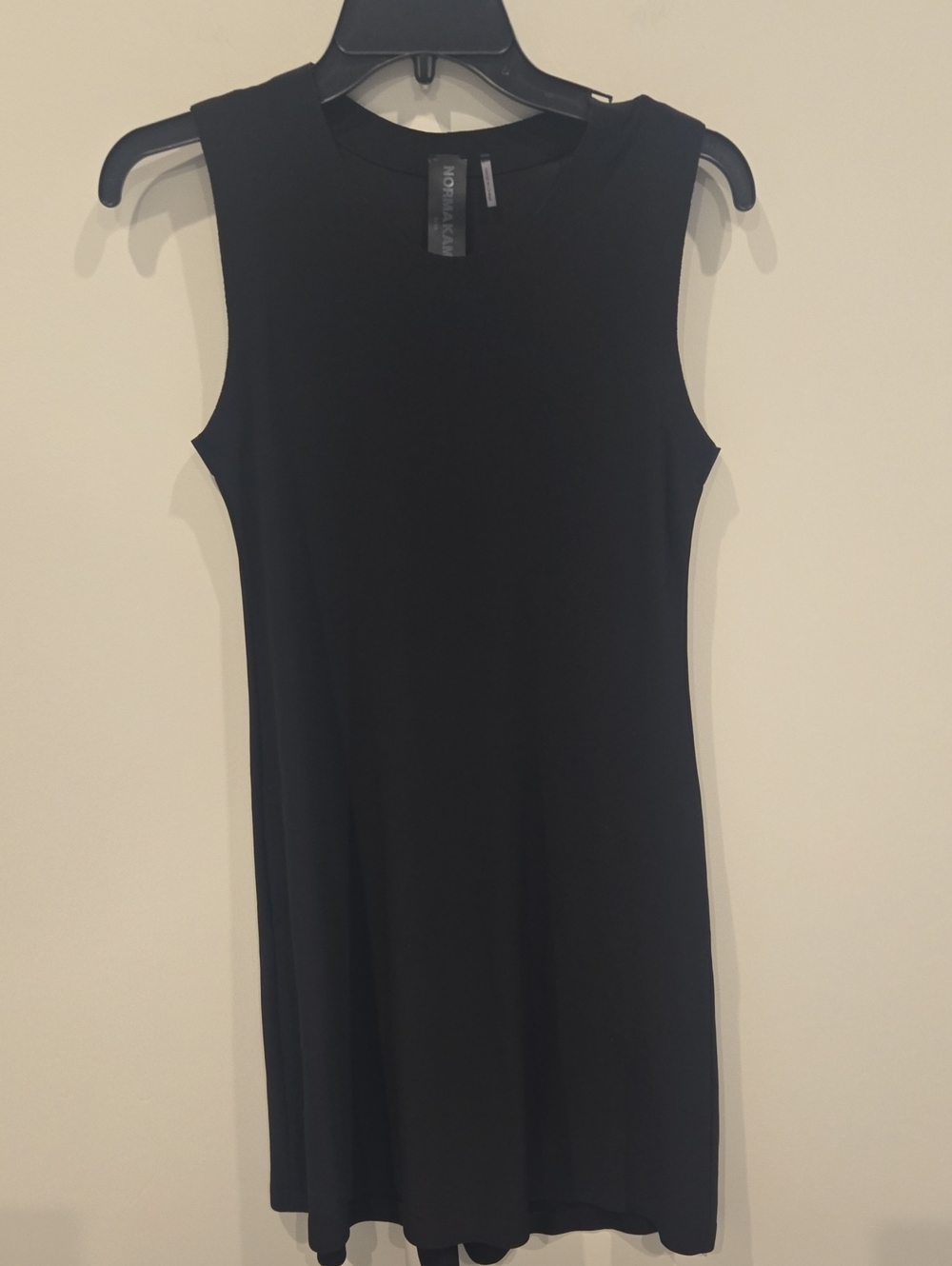 Like New Norma Kamali Classic Sleeveless Black Shift Jersey Dress. Small.